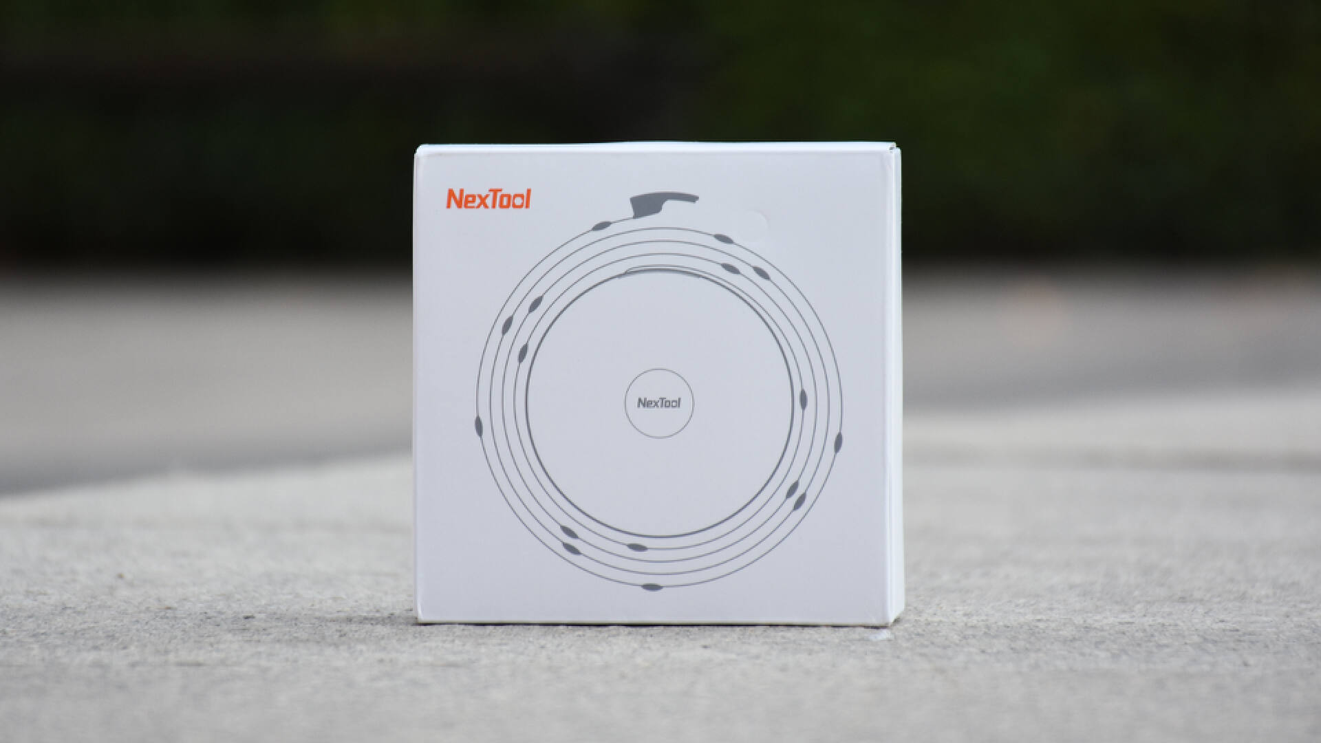 照明氛围二合一露营怎能没有它？瓦力棋牌游戏纳拓星河露营灯：(图5)