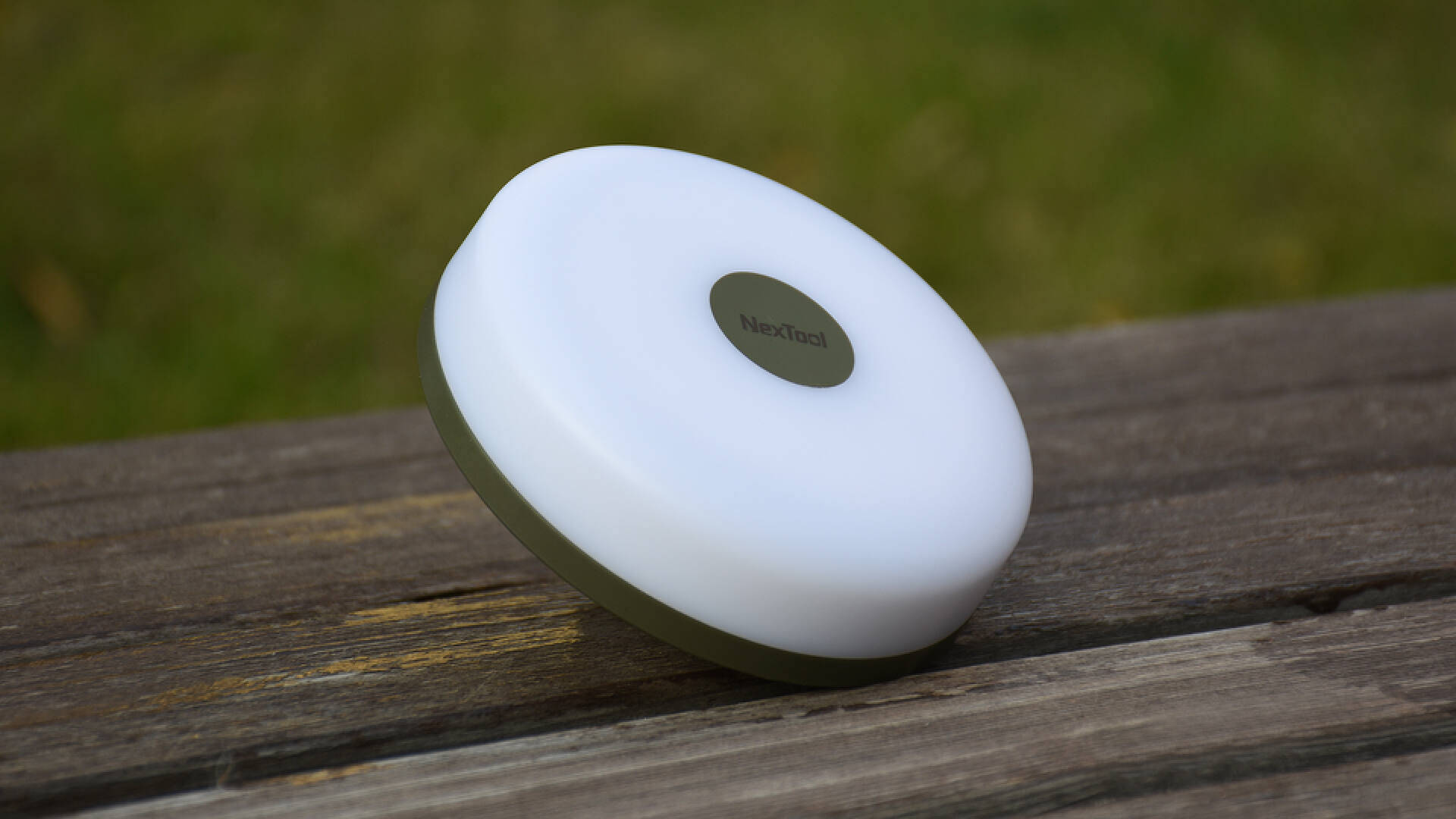 照明氛围二合一露营怎能没有它？瓦力棋牌游戏纳拓星河露营灯：(图6)