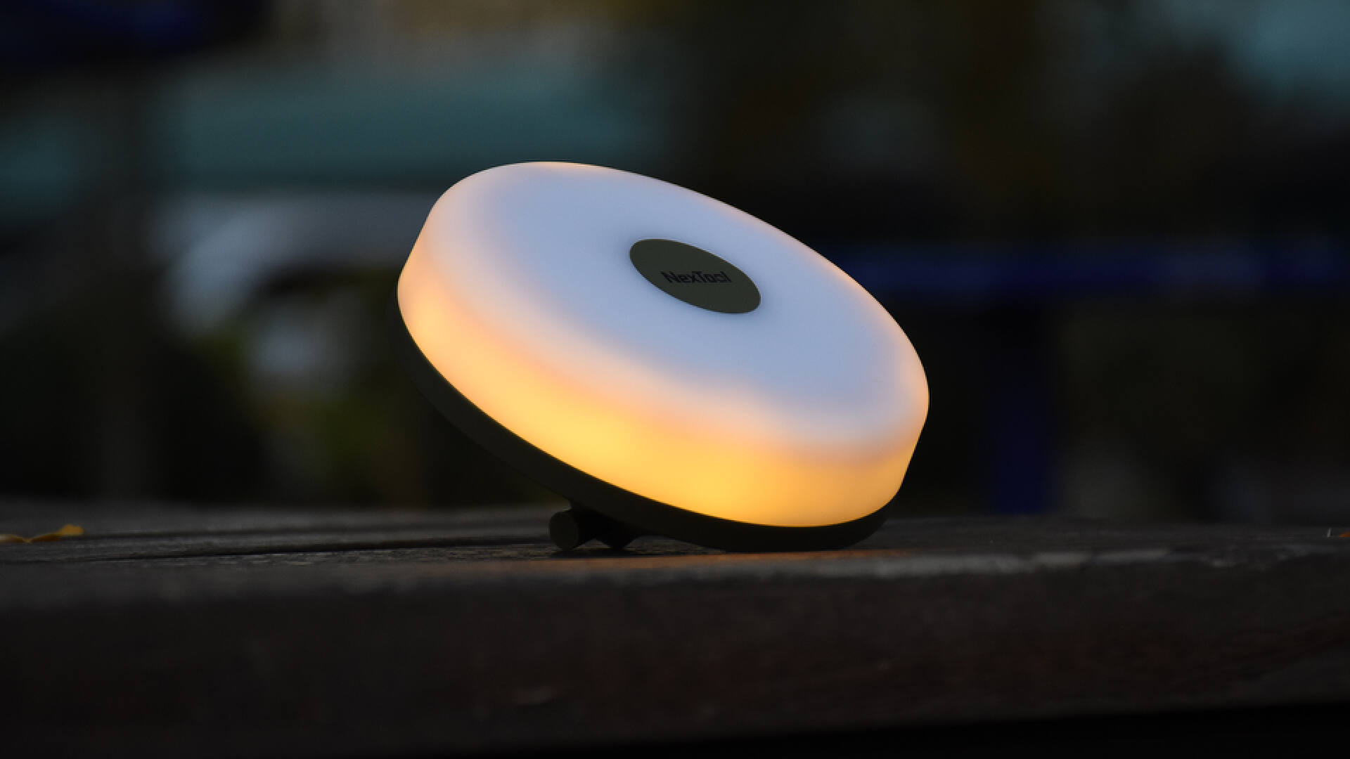 照明氛围二合一露营怎能没有它？瓦力棋牌游戏纳拓星河露营灯：(图9)